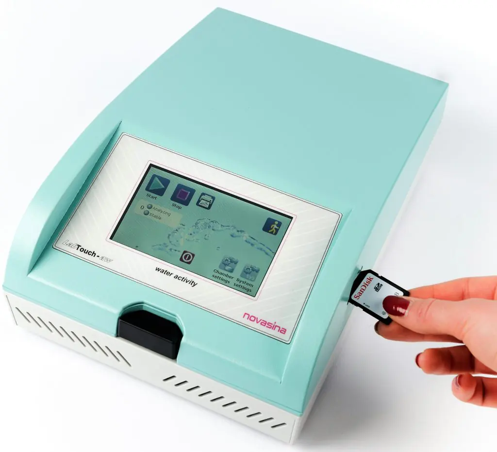 LabTouch-SD-2016-min